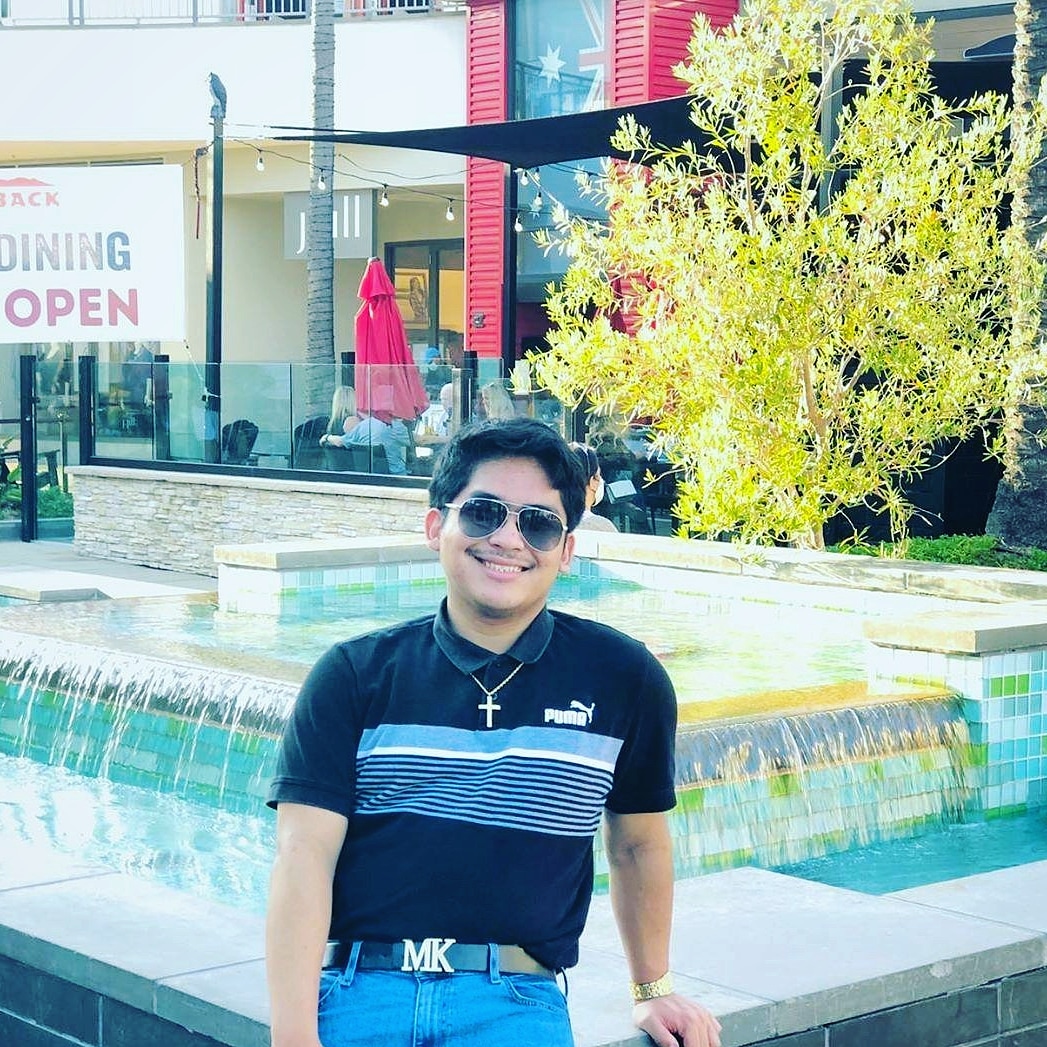 insta_rheytweet's tweet photo. Ohh wait I remember☝️ that I still need to finish my homework for my online College classes, but oh well I can always do it later.😛#Amazing.😃✌🏼🌟#AlwaysProcrastinating.😆#BondingMoments.😁⚜️#FashionStyle.😍💯✨#DelAmoMall.😊🏬#Nature.☺️🌴🌳#Wednesday.😃 https://t.co/0zGirZeRBg
