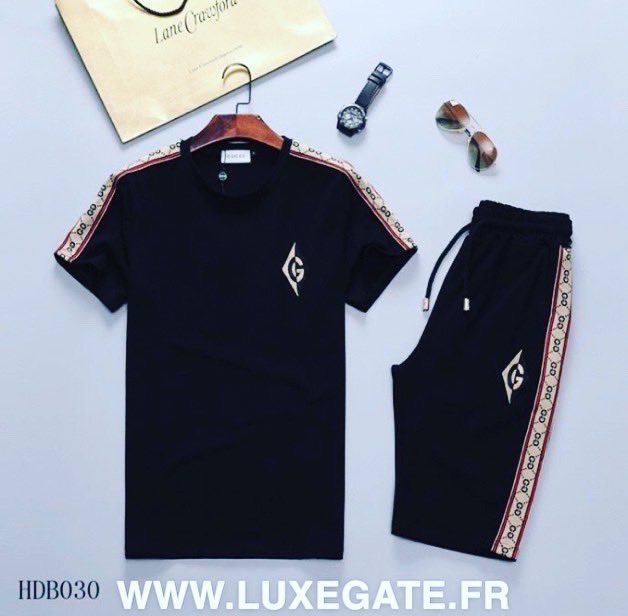 MAISONLUXEGATE's tweet photo. DISPONIBLE SUR NOTRE BOUTIQUE,
https://t.co/CF2GWrheZu 
Utiliser le code promo SOLDE20 pour avoir 10% de réduction. https://t.co/BnH8mzWNIg