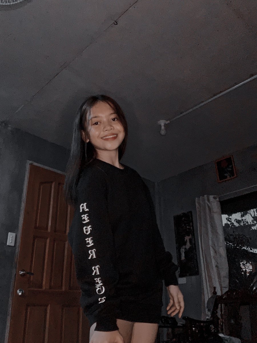 _Aikaterina's tweet photo. 🖤🖤 https://t.co/ORR4vIqwhG