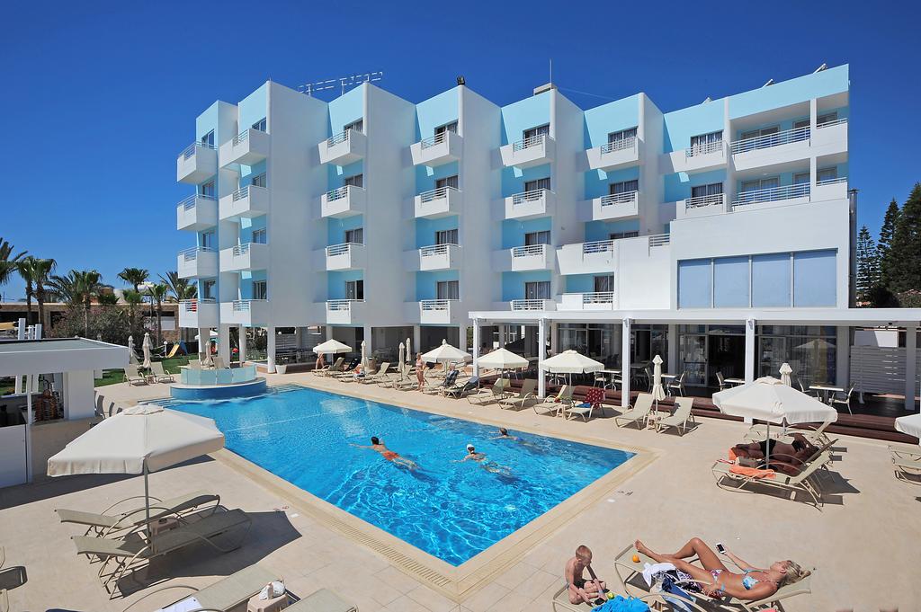 OlympicTravelSr's tweet photo. 🔝HOTEL #OKEANOS BEACH 3*, AJA NAPA #KIPAR 🌊
♨️SPECIJALNI POPUST -20%
👌Smešten je na gradskoj plaži u blizini mnogobrojnih restorana, šetališta, radnji....
👉90% soba ima pogled na more
👉https://t.co/kGIGA9jKrN
#ayanapa #nissibeach #Cyprus https://t.co/Dvcr0bKWdo