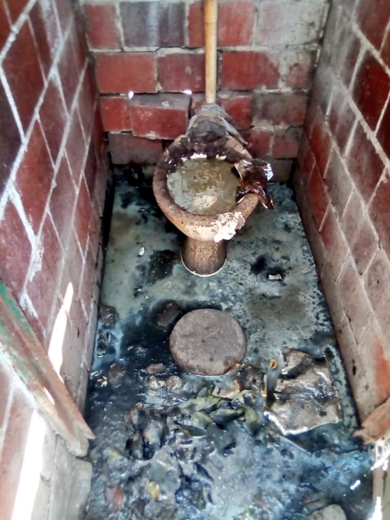 Current state of communal toilets in Mabuthweni due to the constant unavailability of water. In Mabuthweni FOUR families are forced to share ONE toilet. #ByoWaterCrisis