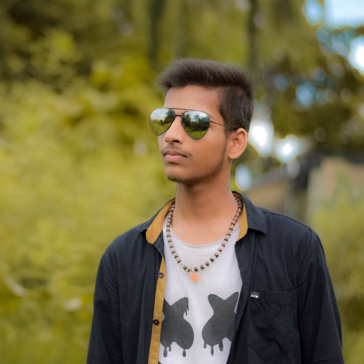 Aditya_here989's tweet photo. #NewProfilePic https://t.co/ExdhML0YNp