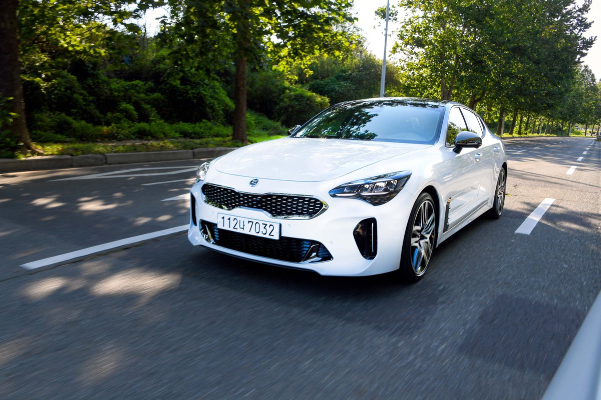 hmg_talk's tweet image. [#HMG] 프리미엄 퍼포먼스 세단의 진가는 드라이빙에서부터 #기아자동차 #스팅어마이스터 #스팅어 #Stinger #드라이브