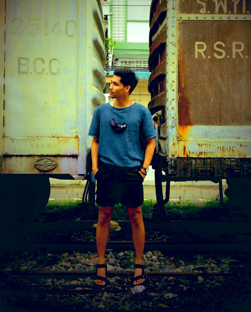 BarBeerry's tweet image. จะดูวินเทจ หน่อยๆ 😝 #Bangkoklife #Thairailway