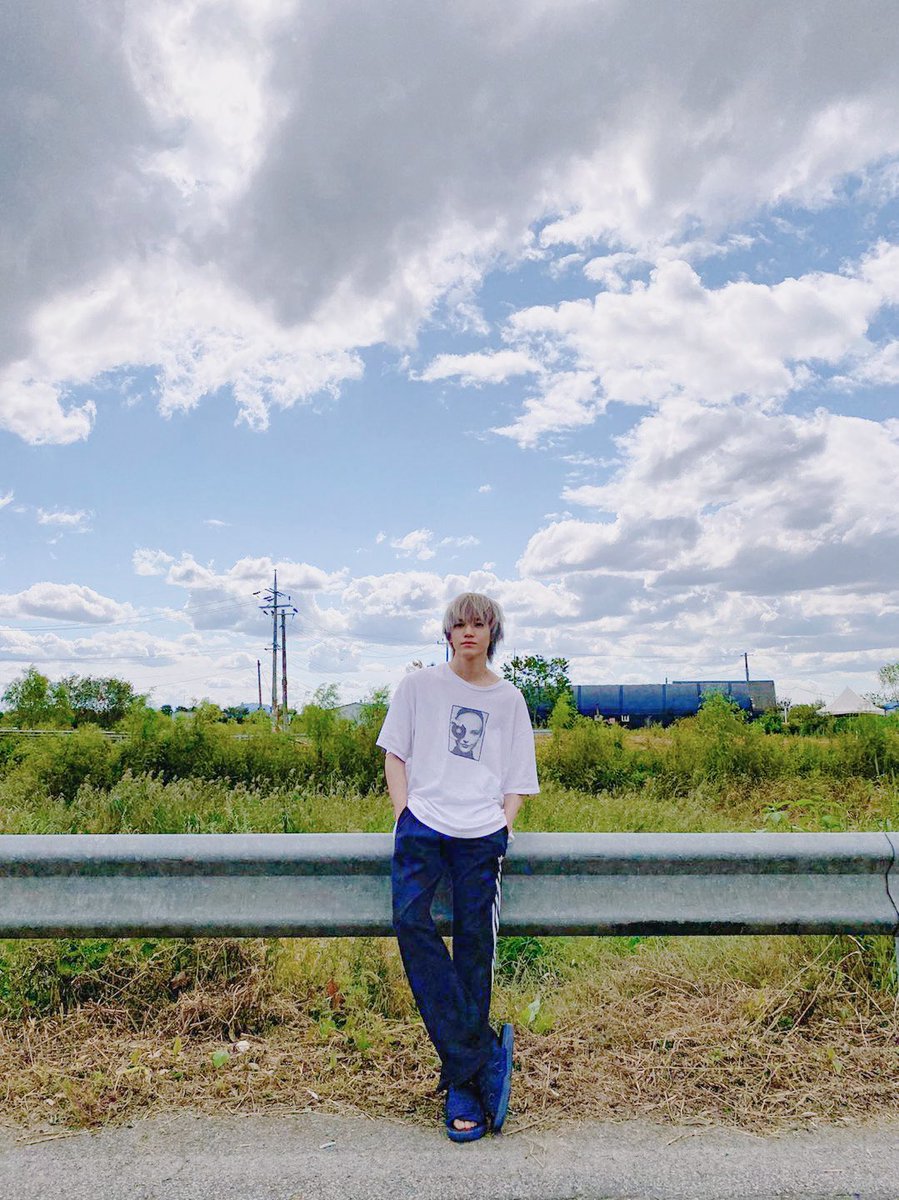 썸띵스윗 tweet media