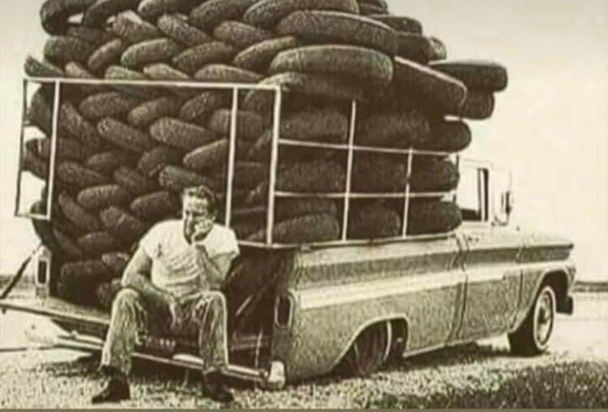 Kimse bugünkü hayatına güvenmesin. Birgün lastik yüklü arabanızın tekeri patlar ama basacak havanız olmaz...