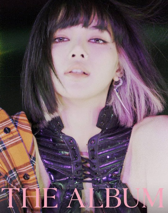 Lili30271's tweet photo. She Always On fire 
    And always look different
has a different charm
     has a charm of its own

#LISA #BLACKPINK #TeaserLisa 
@BLACKPINK @ygofficialblink #LISA https://t.co/zJEGXtPxKy
