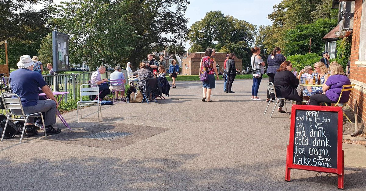 EthiopianTable's tweet photo. Good morning all โค Today Community Coffee Morning at Tutu's! We will meet outside the cafe 11am each week. Itโs an opportunity to meet new people and get to know your neighbours. Come along for a chat. We look forward to seeing you all #thursdaycoffeechat
#communitycoffeemorning https://t.co/wwFGVgRVpp