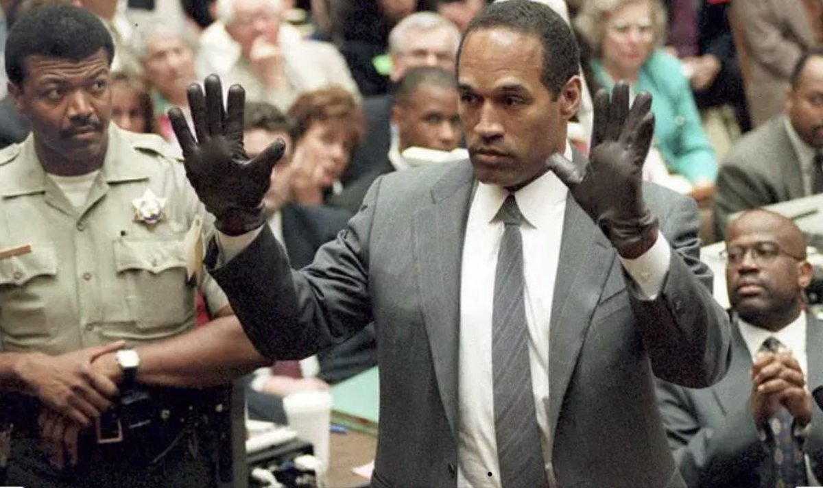 PrimeTimeCrime_'s tweet image. NEW EPISODE 🎧 apple.co/3iP276y What role does ~your own~ genetic testing play in identifying crime suspects? Listen to our 3-part series on #DNA evidence &amp;amp; how it's used in solving even cold case crimes. @DNALabsInt_ #truecrimepodcast #truecrime