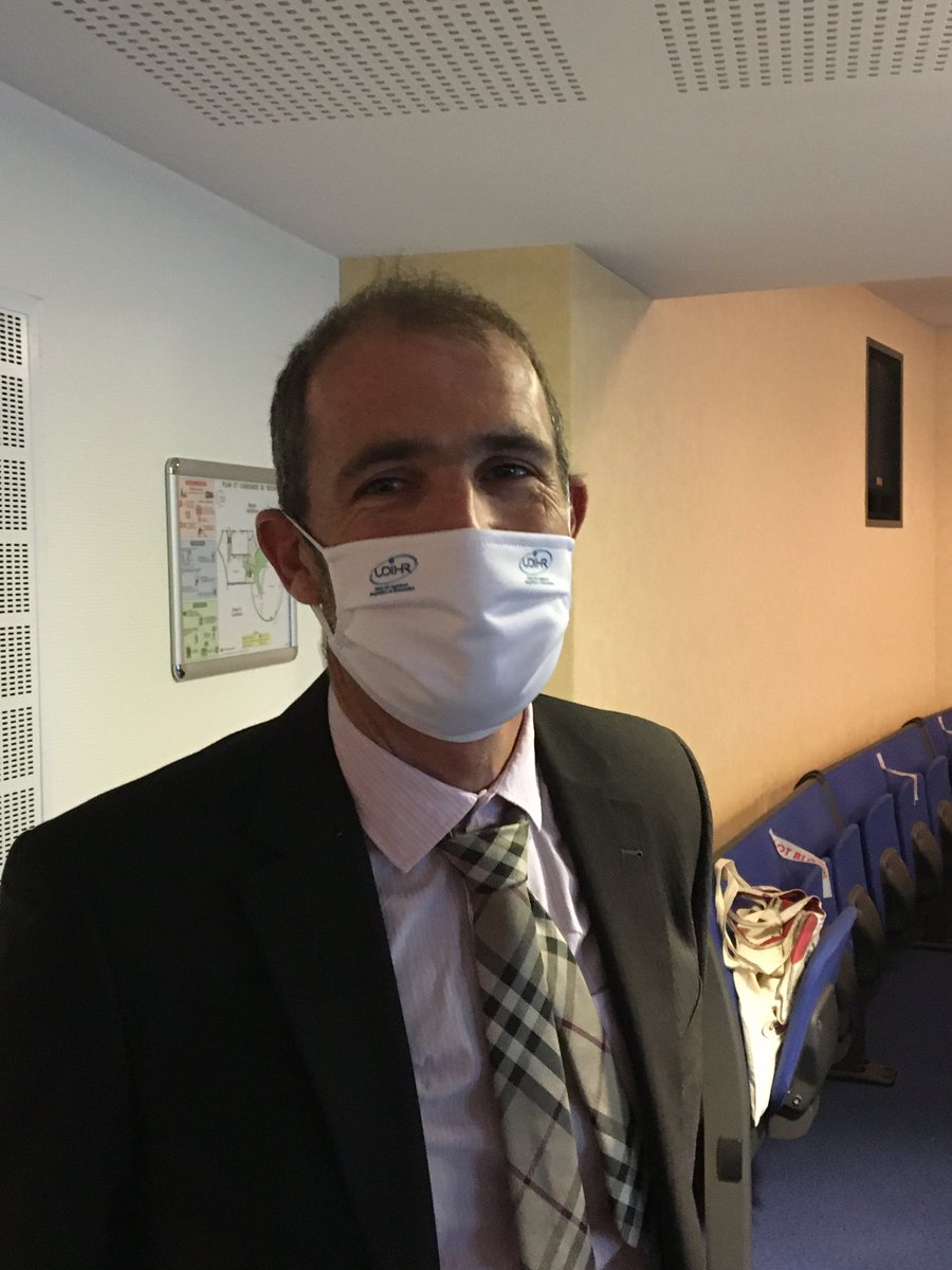 Assises de ⁦<a href="/UDIHR_Officiel/">UDIHR</a>⁩ sous haute protection. ⁦<a href="/RESTAU_CO/">RESTAU'CO</a>⁩ c’est parti piur deux jours d’échanges professionnels à Poitiers ⁦@RESEAUCHU⁩