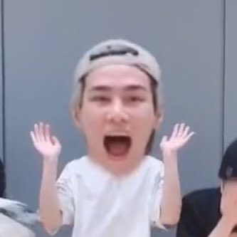 โอ้ย ไอ้พวกนี้ ซนมาก 555555555555555555555555555