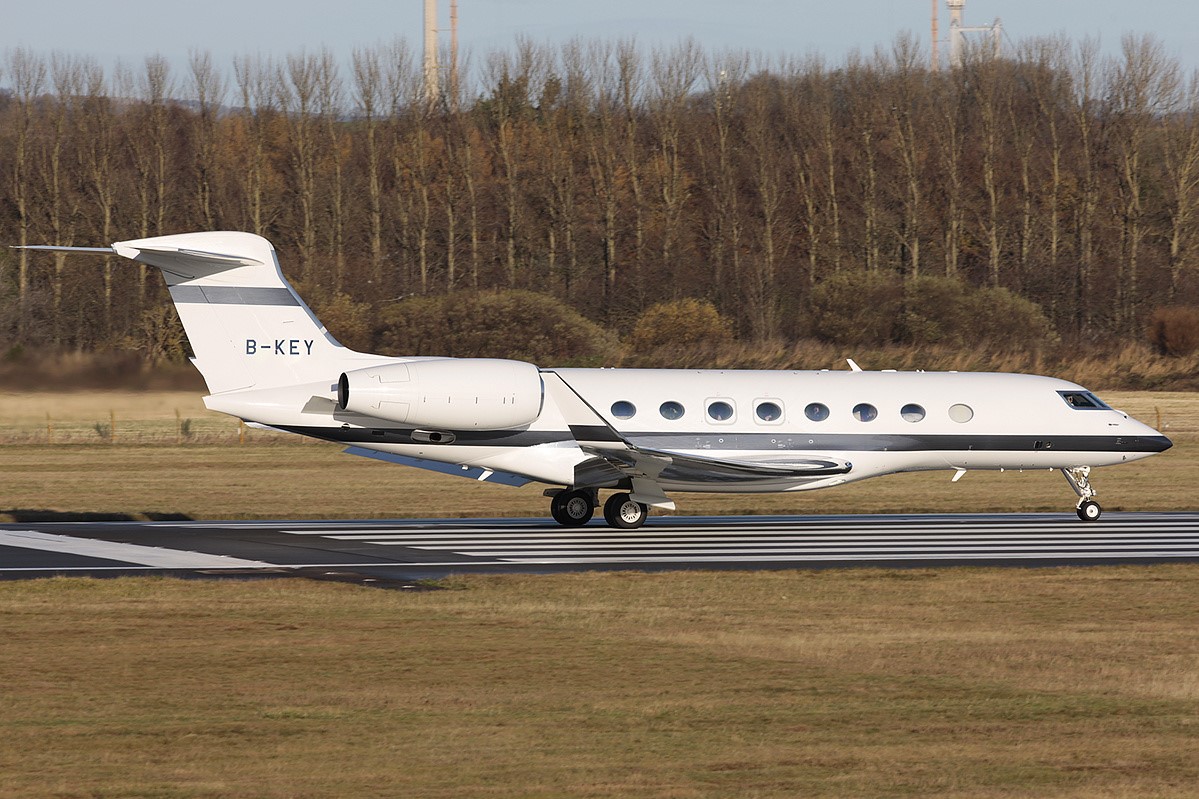 AviationNetwork's tweet image. Metro Jet is seeking an FAA type-rated Captain and First Officer as well as a VIP Flight Attendant on Gulfstream G650 to be based in Hong Kong. Please follow this link to apply: bit.ly/33xJzU3

Photo Credit: Mark McEwan

(Symbolic Image)

#GulfstreamG650 #VIPJet #AvGeek