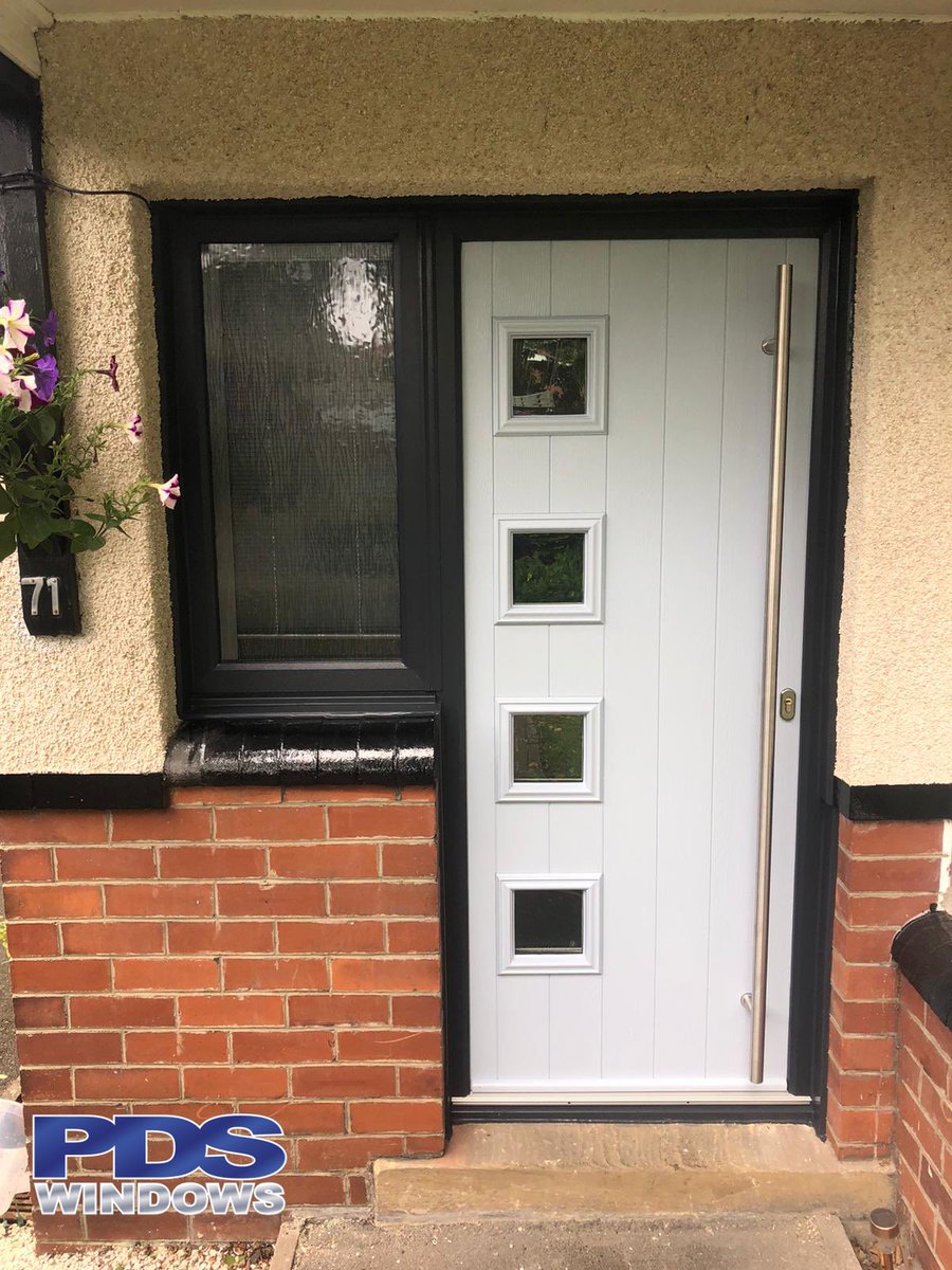 PDSWindows's tweet image. Another stunning @SolidorLtd complete with @MorleyGlassGlaz Blinds in glass #HomeImprovement #pdswindows