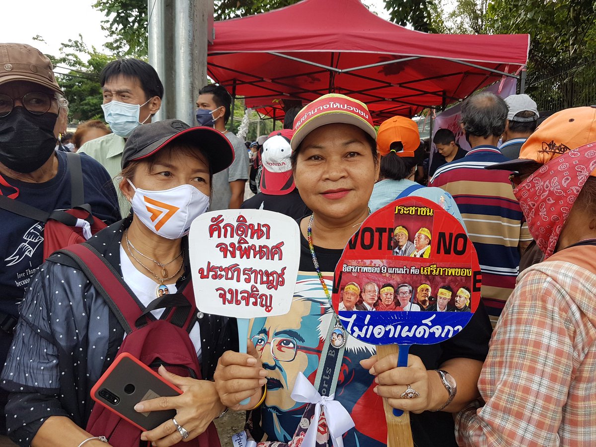  #Thailand  #Bangkok  #protesters outside  #parliament holding signs demanding for more equality, no more dictatorship in their opinion & they say (on t-shirt) that the highest power belongs to the people  #ประชุมสภา  #แก้รัฐธรรมนูญ