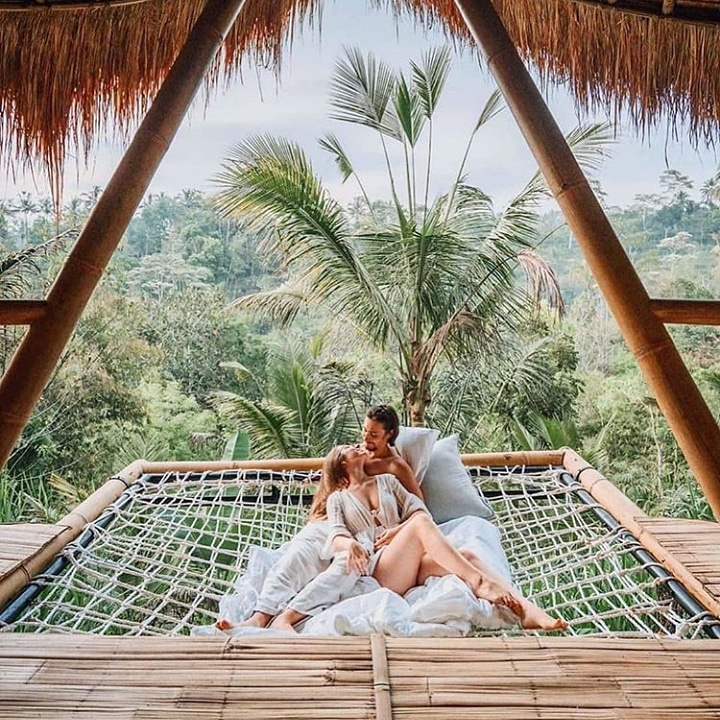 A magical moment in Bali🌠💞

Tag the one you're bringing with you😍💝

Make your travel places now❄

#balinese #bali #baliindonesia r #explorebali #balilife #like #infodenpasar #wonderfulbali #balitrip #balineseculture #travelagency  #vacation #holidays #adventure