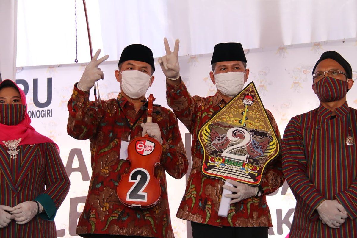 Pasangan Calon Bupati dan Wakil Bupati Wonogiri pada pilkada 2020, Joko Sutopo (Mas Jekek) - Setyo Sukarno mendapat nomor urut 2. Mohon doa Restunya seluruh warga masyarakat Wonogiri untuk melanjutkan periode Kedua dengan semangat Go-Nyawiji Sesarengan Mbangun Wonogiri