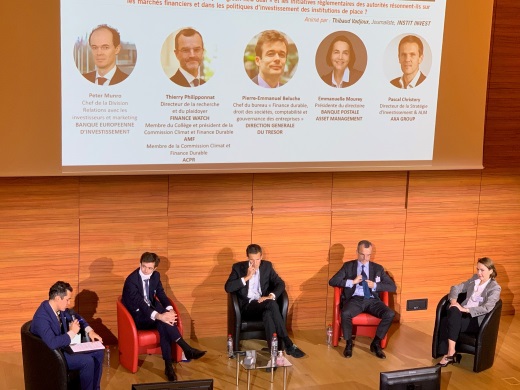AgefiFrance's tweet photo. 🎙️ Ouverture du #ForumESG avec une #Conférence animée par @ThibaudVadjoux, journaliste @instit_invest autour du #GreenNewDeal et des initiatives règlementaires des autorités.
@EIB @forfinancewatch @banquedefrance #ACPR @DGTresor @AXA @LBPAM_COM
https://t.co/2T2TAH2rIM https://t.co/LBPOZTq0oy