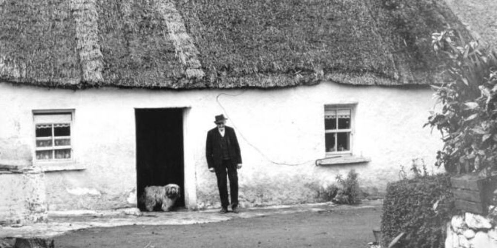 Catch up on many of this year’s Heritage Week projects from County Clare online. This video tells the story of Hastings Farmhouse in the new town of Shannon and its connection with a fascinating incident during the Irish War of Independence: heritageweek.ie/projects/hasti…
#HeritageWeek