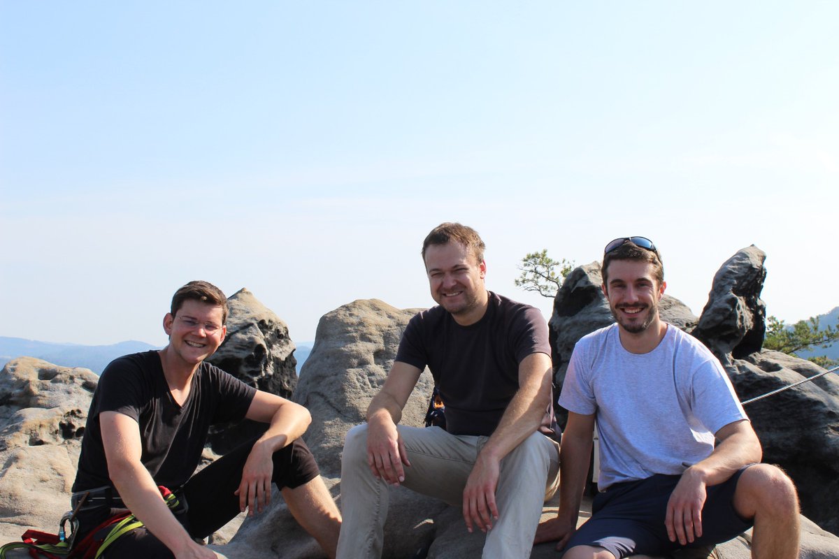 Besides working from home or in the office, we decided there should be a 3rd option and went to the nearby national park for our #team retreat.  Now, we are carrying on re-energized and focused. 
Any recommendations for our next retreat? 
#startup #teambuilding