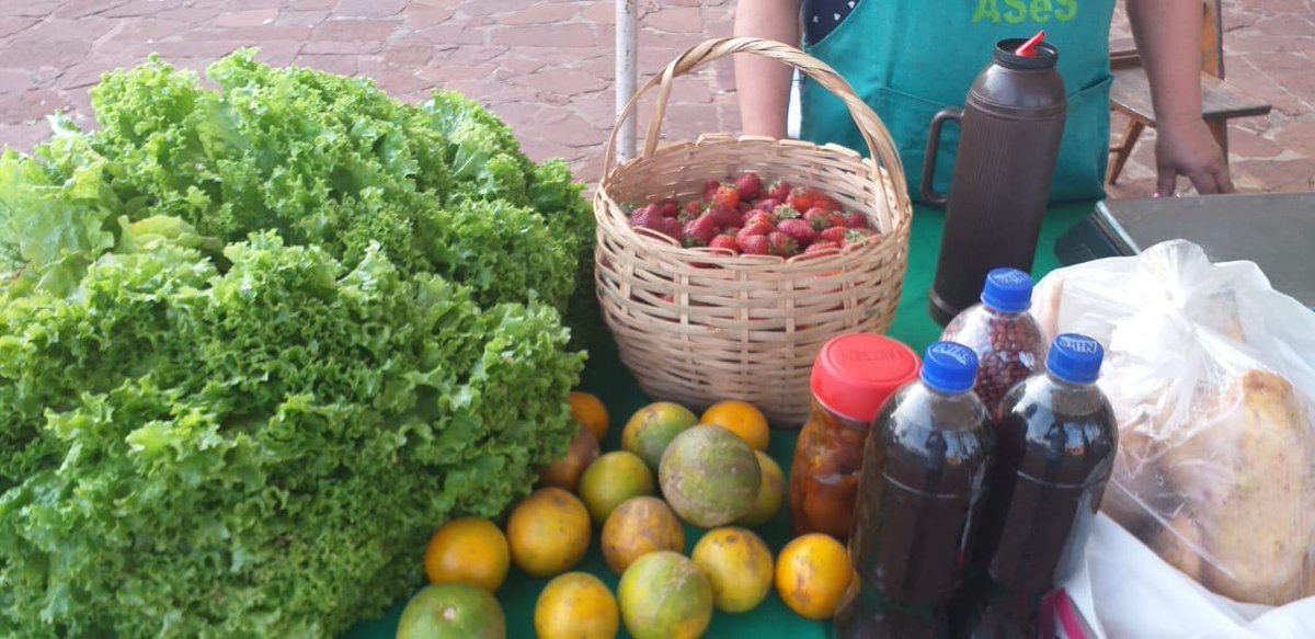 ASeS_Ong's tweet photo. San Juan Bautista🇮🇹🇵🇾🌱
#Misiones: i mercati sono il risultato della nascita di un micro sistema economico dell’Associazione dei produttori di Misiones di Frutta ed Erbe officinali, nato per favorire la creazione di filiere produttive. Un progetto sostenuto da #ASeS. https://t.co/dSnq8M2xCQ