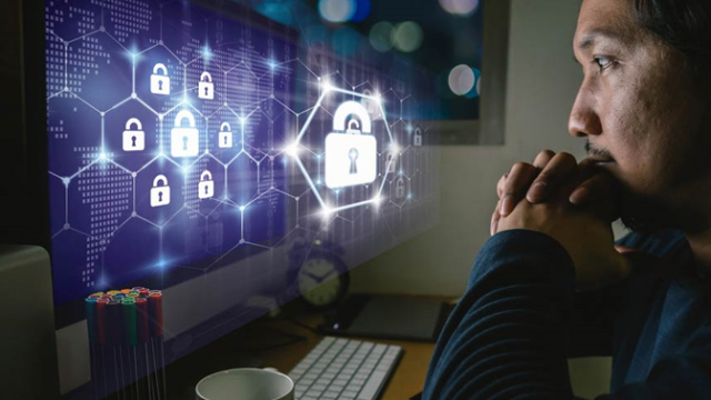 SusanaRojo's tweet photo. 'La preocupación de las pymes por su ciberseguridad abre oportunidades a los MSP' https://t.co/SKewNb0FfP https://t.co/4c3rhaJivu
