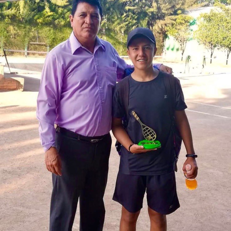 genesistennis's tweet photo. Mexico National G4 Champion!! 🔥GO TEAM GENESIS 🇲🇽
https://t.co/4Z6Dx5JON3
#genesistennis #tennis #mexico #tennisplayer #juniortennis #juniortennisplayer #tenniscoach #tennispassion #tennislife #tennisstring #tennis #tenis #tennismotivation #lovetennis #champion https://t.co/GRSNX0pfQf