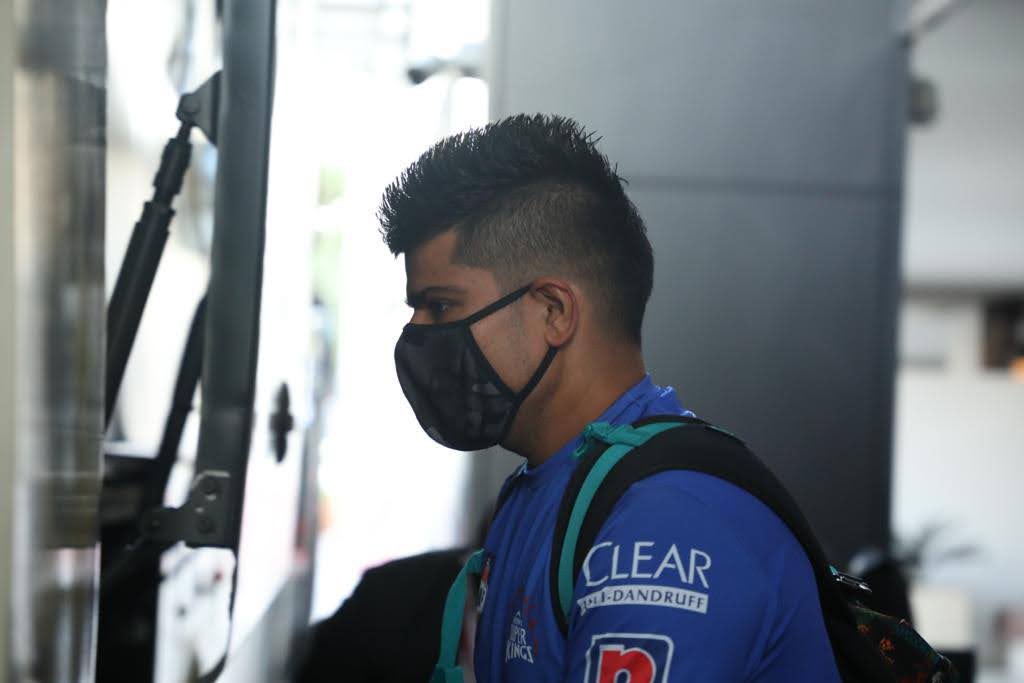 sharmakarn03's tweet image. Whattay shot!! #enroute #practicetime #Dream11IPL #WhistlePodu #karnsharma