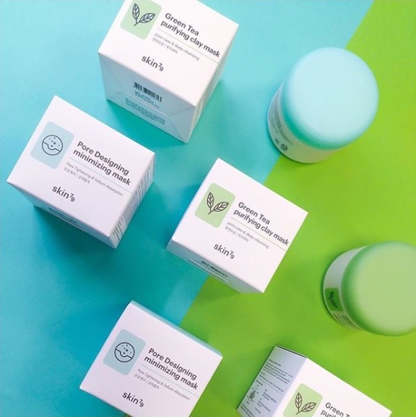 SeeMySkin's tweet photo. Die 'Pore Desigining minimizing mask' von #SKIN79 entfernt effektiv Rückstände und überschüssigen Talg in den #Poren. 
Die 'Green Tea purifying clay mask' mit grünem Tee 🍵 ist eine Reinigungsmaske und #Peeling in einem. 
https://t.co/GTHlHnRxRW https://t.co/4Dqfp4qU5o
