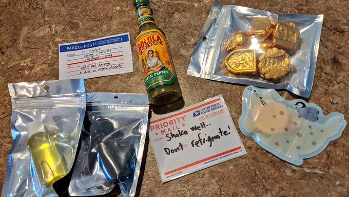 I'm so excited to try all my new goodies! Thank you @_AXIII_ !!! https://t.co/E9LCD1ydFW