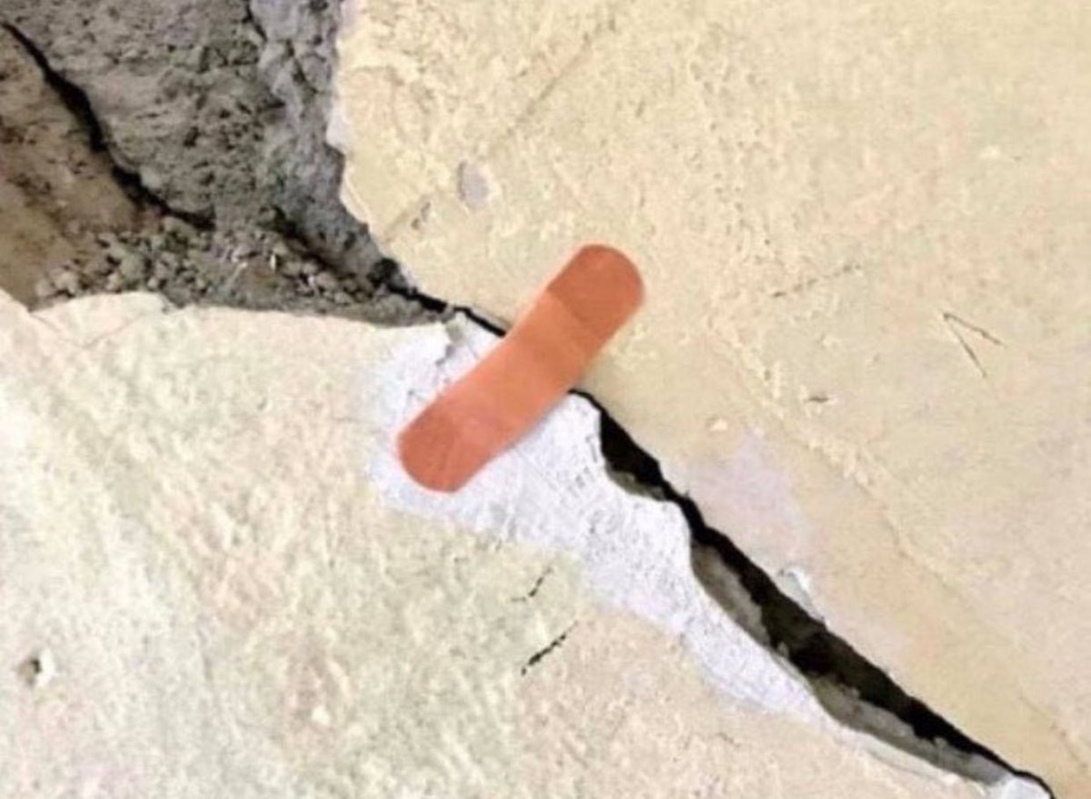 Önlemimizi aldik bekliyoruz hadi bakalım 
 #deprem