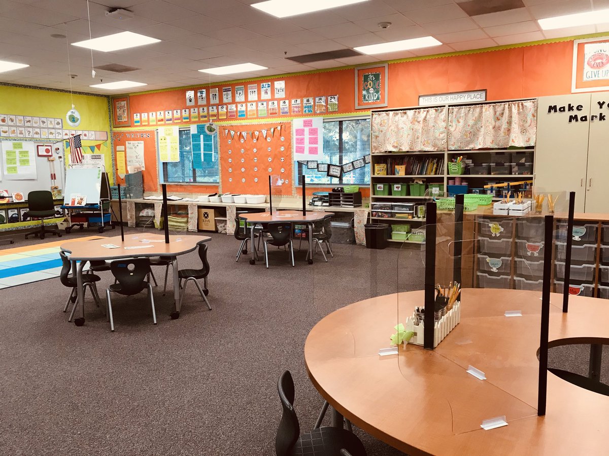 Anjones928's tweet photo. Gearing up for  “first day” #2!❤️ ⁦@Hawks_OH⁩ https://t.co/qp9gaRlUFu