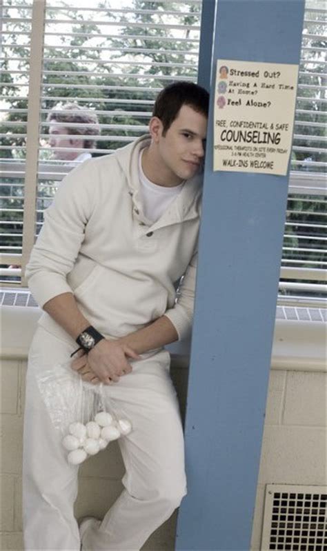 edwardcuII3n's tweet image. emmett cullen and his bag of eggs (2008)
