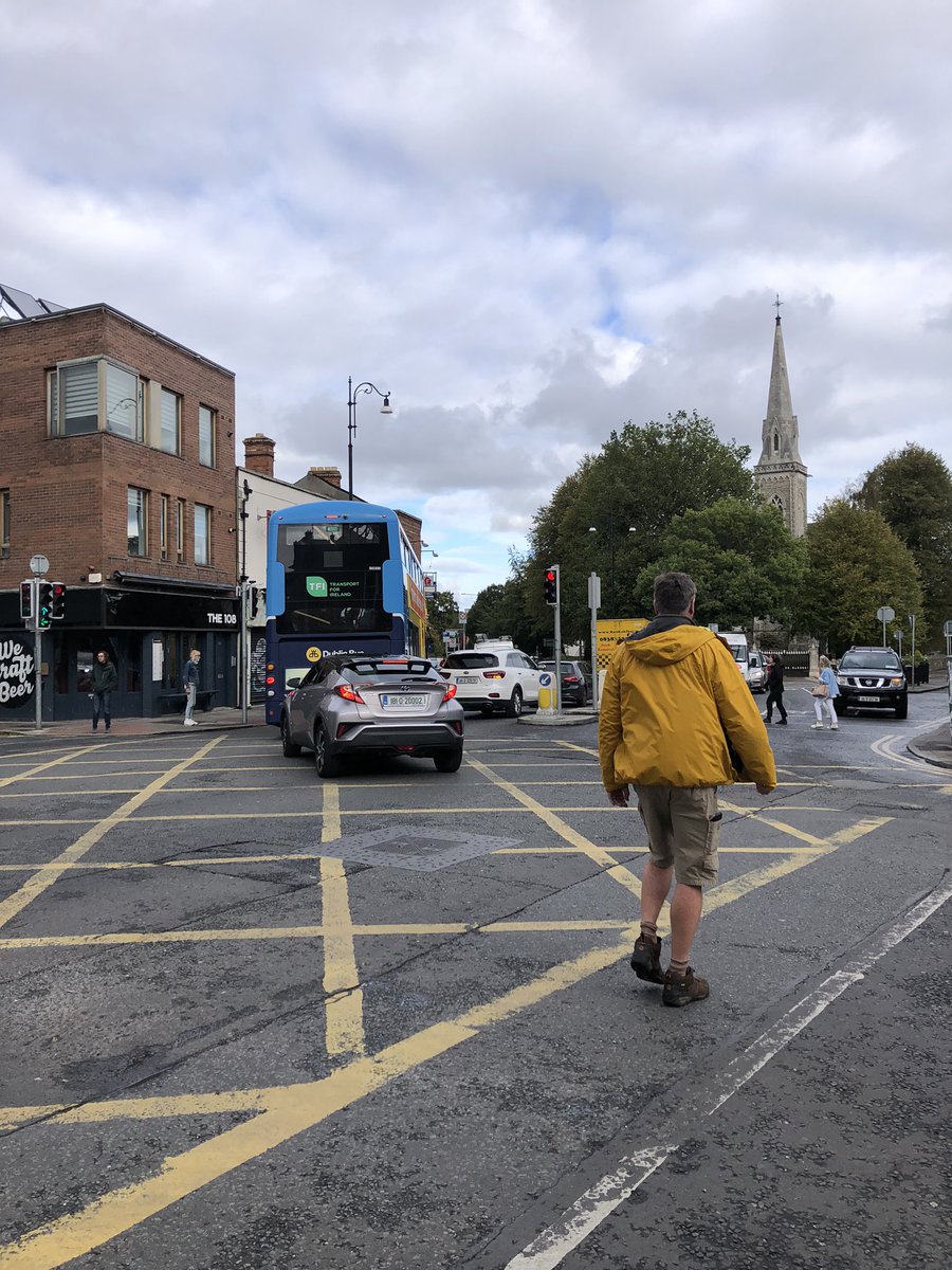 Rathgar is honestly a polluted, car centric mess. Footpaths need to be widened, cycle lanes and a public plaza in front of the church needs to be built. Businesses havent been doing well here over the last few years so something has to change soon! <a href="/DubCityCouncil/">Dublin City Council</a>  <a href="/hazechu/">Hazel Chu</a>
