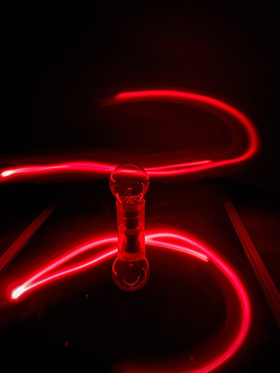 Light painting photography 😍
.
#shotonphone @redmiindia #redminote8pro 
Iso - 100 minimum
Shutter speed - 2s
Manual focus
.
<a href="/wadacommunity/">Wadacommunity</a> <a href="/RedmiIndia/">Redmi India</a> <a href="/XiaomiIndia/">Xiaomi India</a> #lightpainting 
#nightphotography #longexposure  #longexposurephotography 
instagram.com/p/CFWzoozpPTL/…