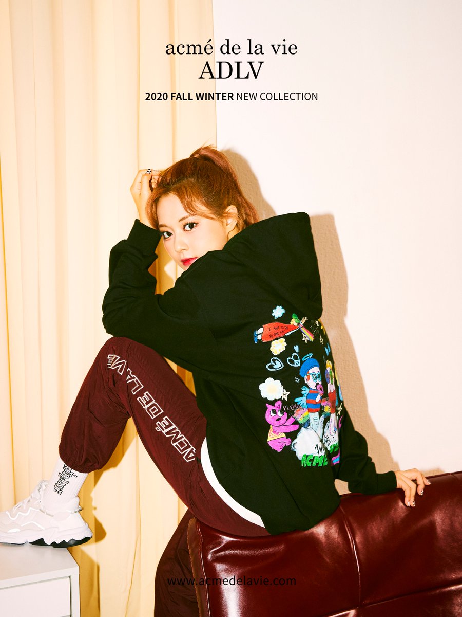 TWICE ツウィトレカ　ADLV 트와이스 쯔위 X 아크메드라비 (TWICE TZUYU X ADLV) ADLV S/S 2020