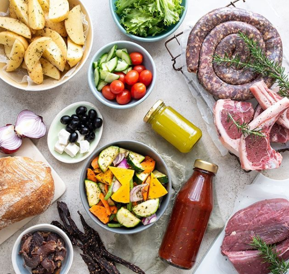 delivast's tweet photo. Sort out your Heritage Day meal with a Braai Box from @thefoodco.online.🙌🙌🙌

Happy Heritage Day and don't forget to put those masks on and practice social distancing.😉😉

#delivast #delivastplatform #onlinedeliveryplatform #heritageday2020 #localislekker🇿🇦 #braaiday2020 https://t.co/Jlh4C8jueB