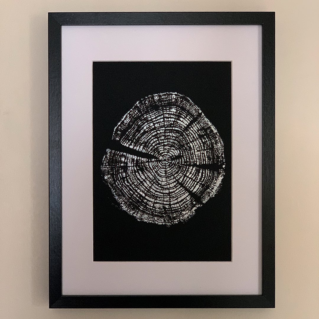 northernwood_co's tweet image. This stunning print has been hand-pressed from a salvaged oak tree which fell in Northumberland National Park. For each print sold, £2 is donated to a UK woodland or forest charity. #woodrelief #treeringprint #northumberland #handpressed #northumberlandprint #northumberlandart