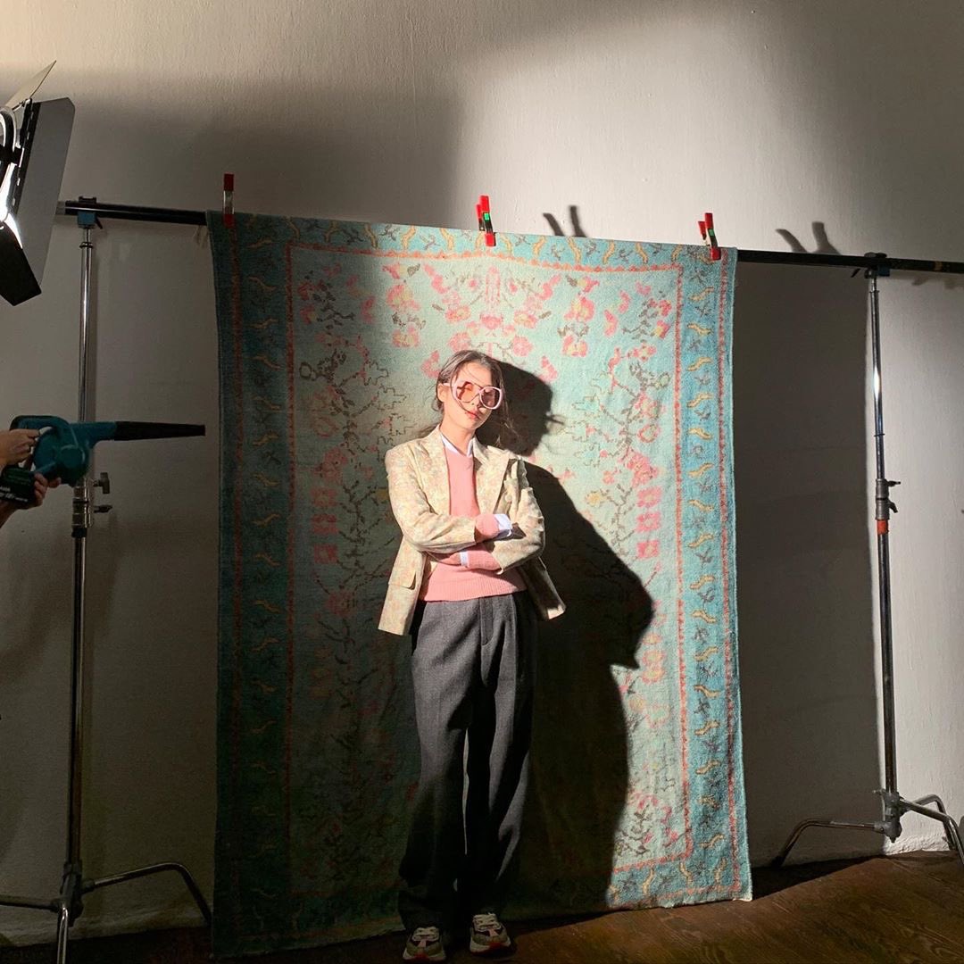 Ieedieun's tweet photo. get ready for a huge wave of my pictures spam because i'm just so thrilled about this shoot! have you heard about gucci x jieun combo?  https://t.co/4hBdVTqTi0