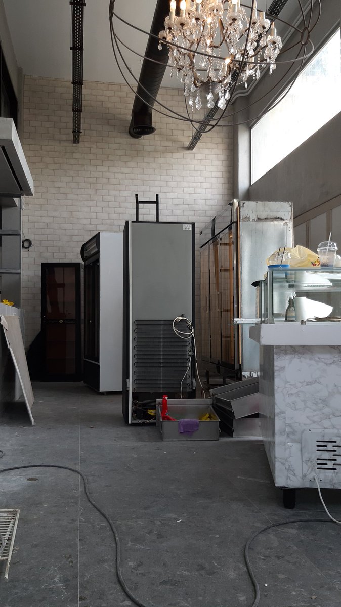 Perrystavr's tweet photo. In progress,.... #peristeri #bootleger #store #liquerstore https://t.co/rAa1DSfOTE