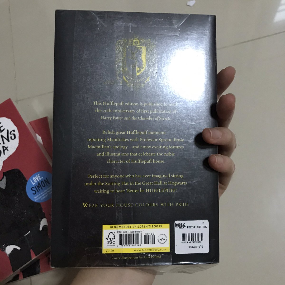 bunnieze's tweet photo. ค่าส่ง30฿ เล่มต่อไป 5บาท

Harry Potter (ปก 350.-) ขาย 180.-

#หนังสือดีบอกต่อ #หนังสือน่าอ่าน 
#นิยายมือสองสภาพดี #นิยายมือสอง #หนังสือมือสองราคาถูก #หนังสือมือสองสภาพดี #นิยายภาษาอังกฤษ #นิยายภาษาอังกฤษมือสอง #หนังสือภาษาอังกฤษ https://t.co/DsUUBKIiHA