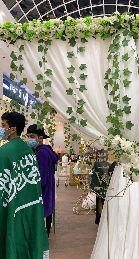 من حملة يوم أمس الأربعاء في مدينة الطائف 😍 و مستمرين بالتواجد  اليوم و غداً ان شاء الله 💚 من الساعة ٥:٣٠ الى ١٠:٣٠ #اليوم_الوطني_السعودي_ال90