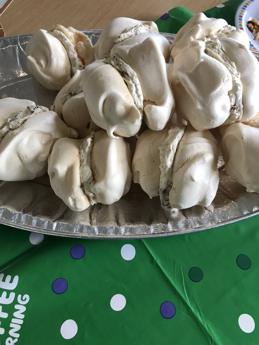 AdultReh's tweet photo. Sold out in an hr £140 made for Macmillan Scotland. @REAS_NHSLothian @MacmillanScot #MacmillanCoffeeMorning #gingerbreadme Thanks all https://t.co/ROm37B82JY