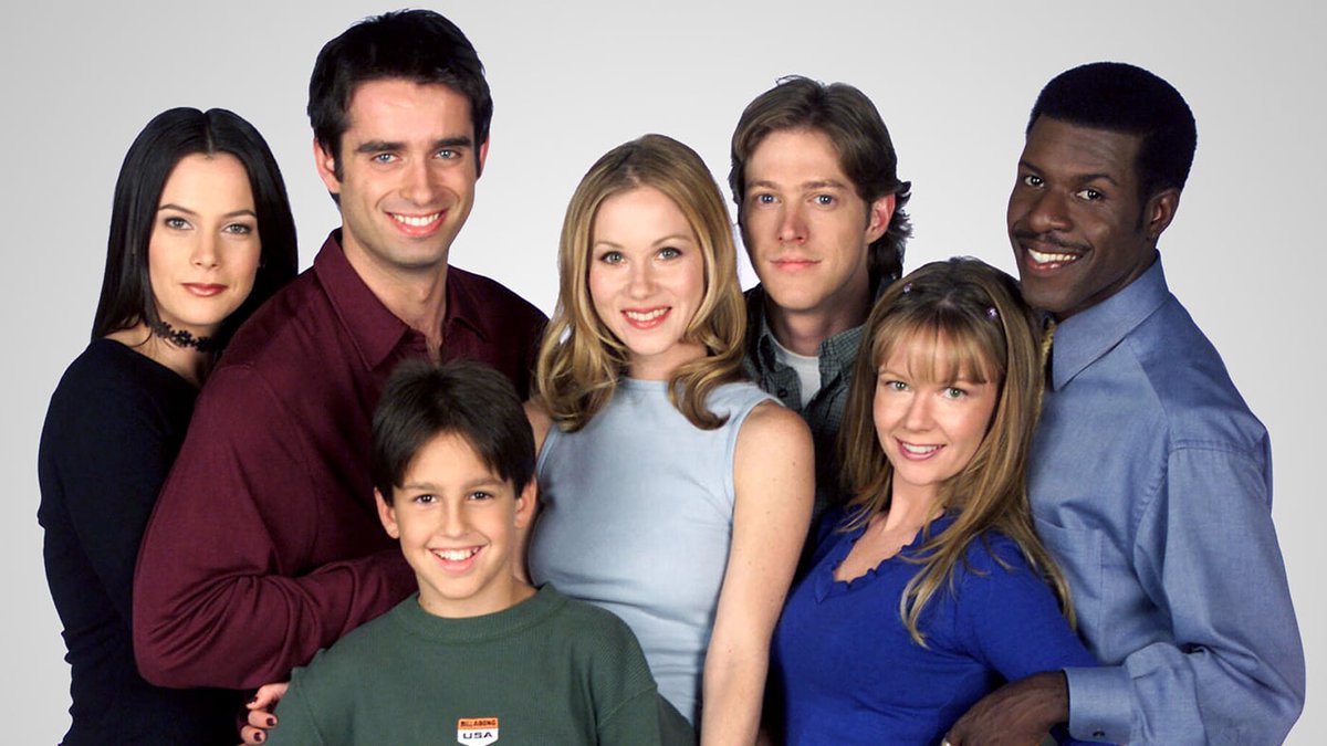 In 1998 and 22 Years Ago, #Jesse premiered on <a href="/nbc/">NBC Entertainment</a> on this day  RT and Like if you remember this show (<a href="/1capplegate/">christina applegate</a>, #BrunoCampos, <a href="/EricLloyd/">Eric Lloyd</a>, <a href="/TheLizaSnyder/">Liza Snyder</a>, #JenniferMilmore, <a href="/JohnLehr/">john lehr</a>, <a href="/D_DELUISE/">David Deluise</a>, <a href="/KevinRahm/">Kevin Rahm</a>, <a href="/davidcrane/">David Crane</a>, <a href="/MartaFKauffman/">Marta Kauffman</a>, <a href="/warnerbrostv/">Warner Bros. TV</a>)