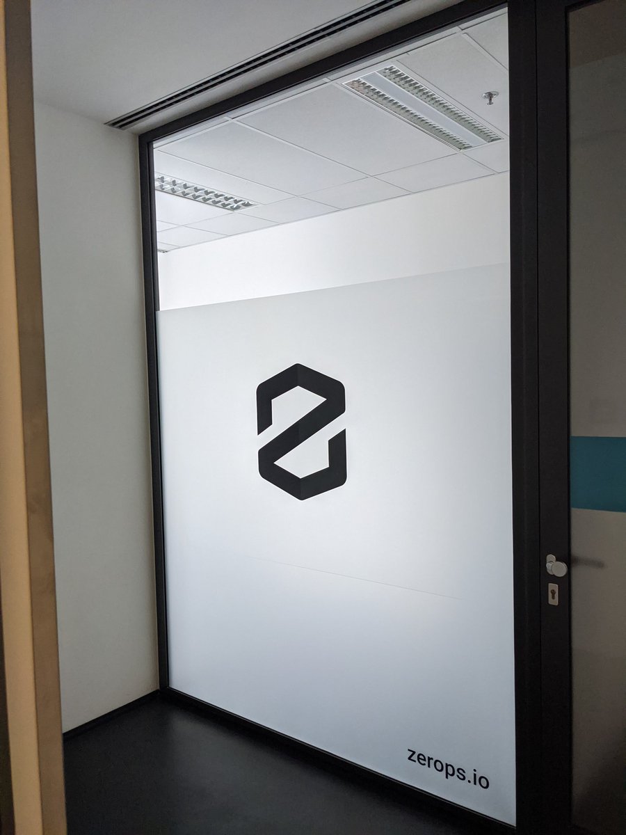 fxckdev_'s tweet photo. At last, you can now find our offices @ZeropsIO #zerops https://t.co/O4dYV7JNJn