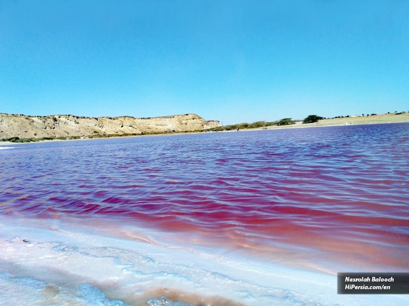 IRANinSriLanka's tweet photo. The #Lipar Lagoon, also known as the Pink #Chabahar Lake, is one of the spectacular attractions in Chabahar, a specific lagoon in #Sistan and #Baluchestan Province in southern #Iran https://t.co/uZWbbsDllD