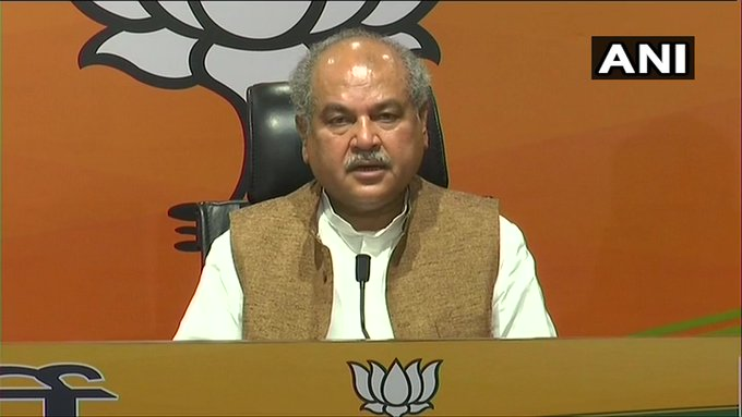 ANI's tweet photo. People who ruled for 50 years are asking why we didn't make a provision for MSP in the farm bills. If a law was necessary for MSP, why didn't they bring it in 50 years? MSP is an administrative decision of govt &amp; it will continue: Union Agriculture Minister Narendra Singh Tomar https://t.co/HiJ9jYzdUS