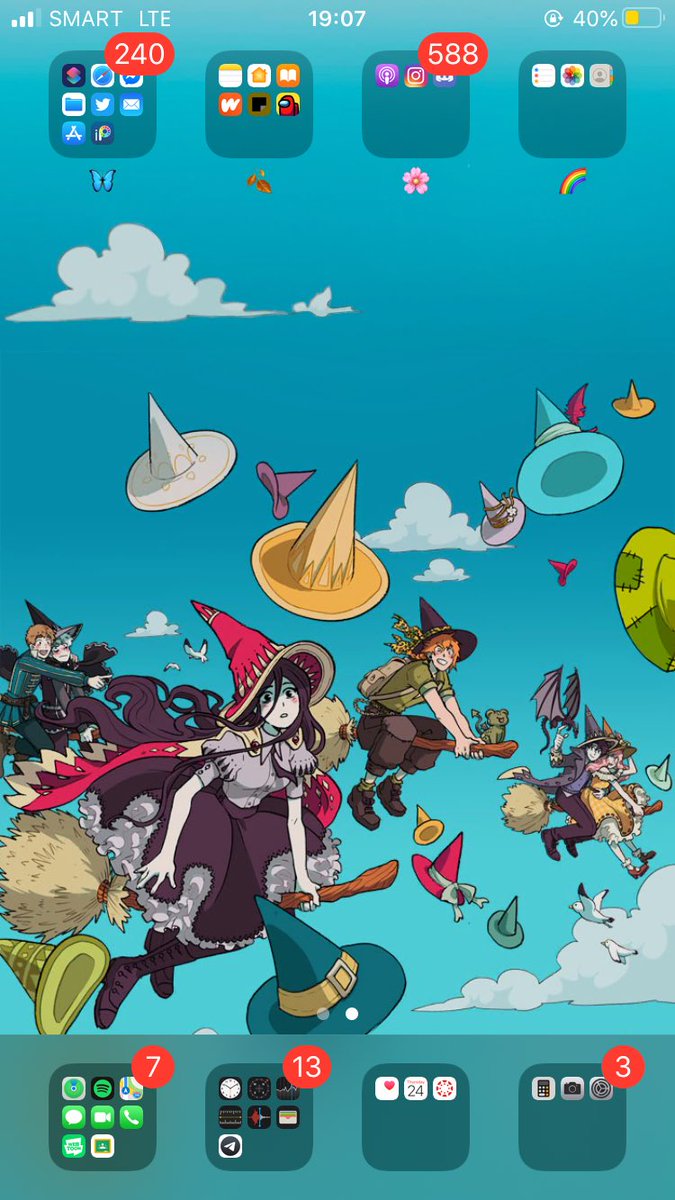 readhooky's tweet image. -lockscreen 
-homescreen
-last song played (you should totally listen to this)
-30th pic 😋

@yenistudies @xmarigold @athystudy @glitterczernys @redstudiess