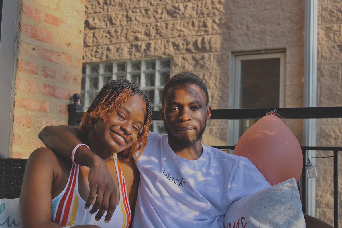 _RellyRell__'s tweet photo. @madgayho I’m one of those #Photographers who know how to capture dark skin CHECK ME OUT #TSiC #GoCRAZ That’s All I Do is Capture Color https://t.co/yPeTI8q4hf