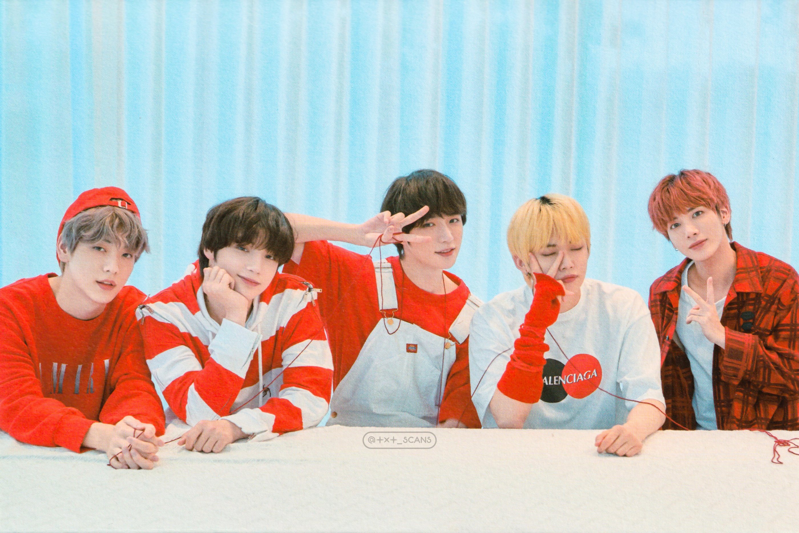 TXT   THE 2ND PHOTOBOOK   H:OUR   コムタクチズ TXT HOUR THE 2ND PHOTOBOOK - Kpop USA