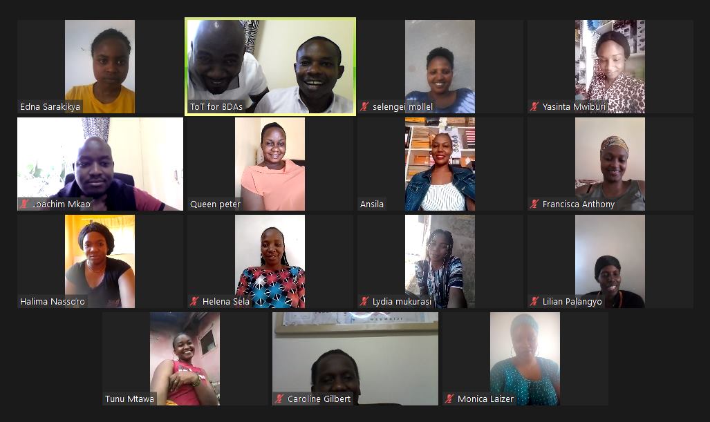 Remote work doesn't slow us down! Cohort of @Solar_Sister staff in Tanzania zooming their #BusinessBooster training so they can support local women entrepreneurs to #RebuildBetter after #COVID19. Thanks to @energia_org for supporting!